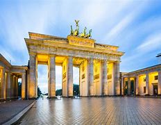 博鱼体育全站-德国杯今夜再迎强敌，底特律活塞篮板制胜，主帅态度：质疑声仍在，控场能力受关注